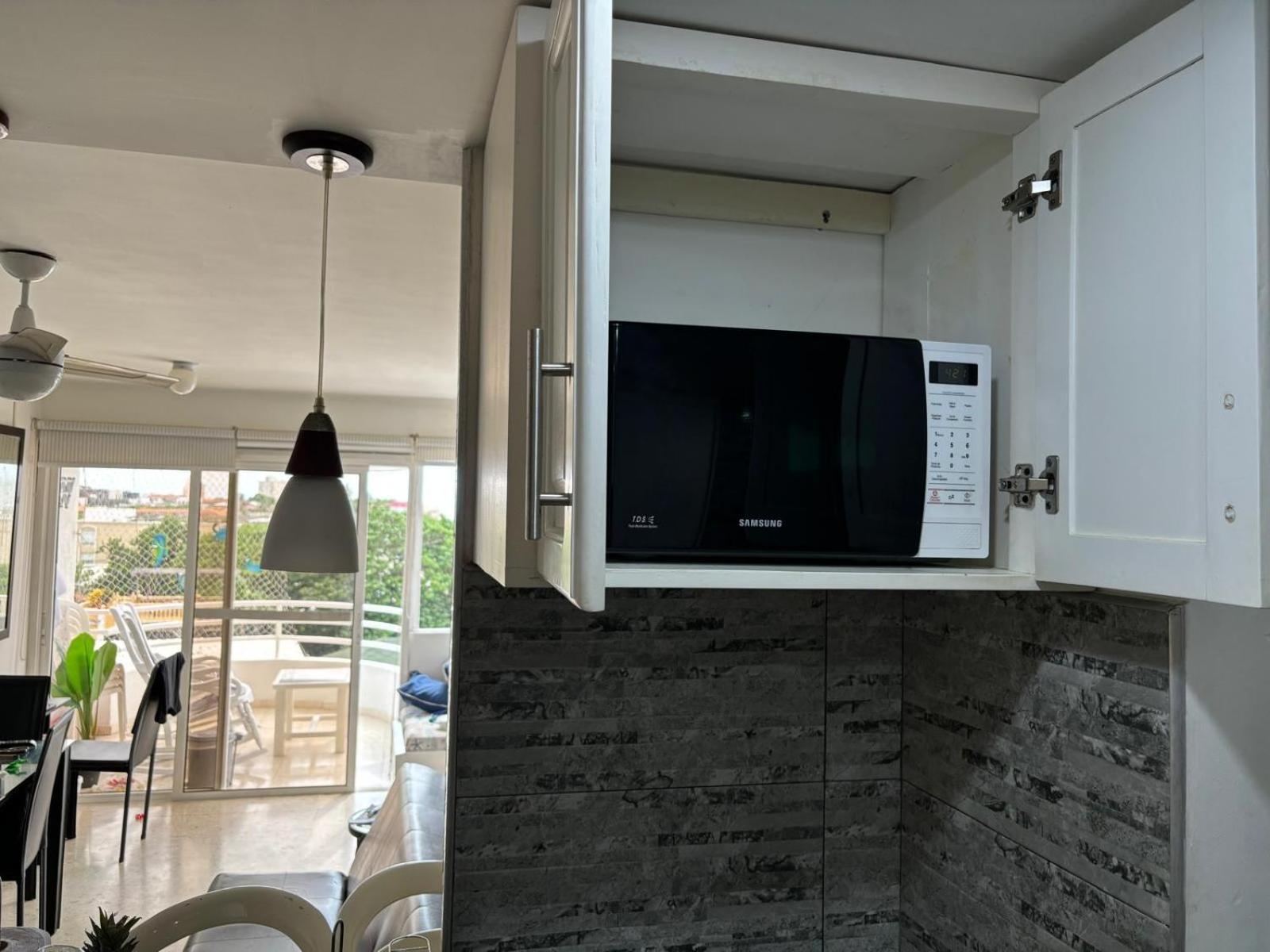 Apartamento Con Vista Al Mar Piscina *