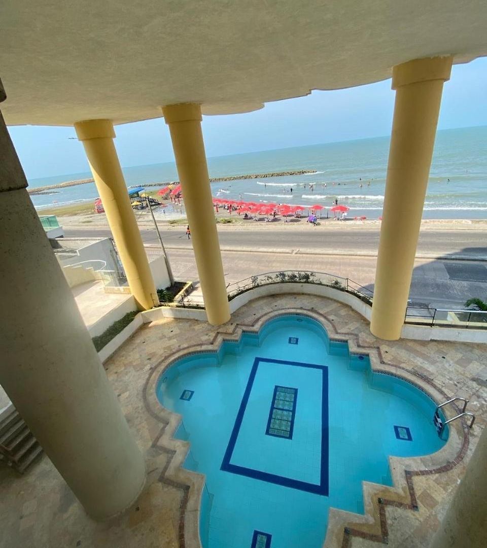 Con Vista Al Mar Piscina *